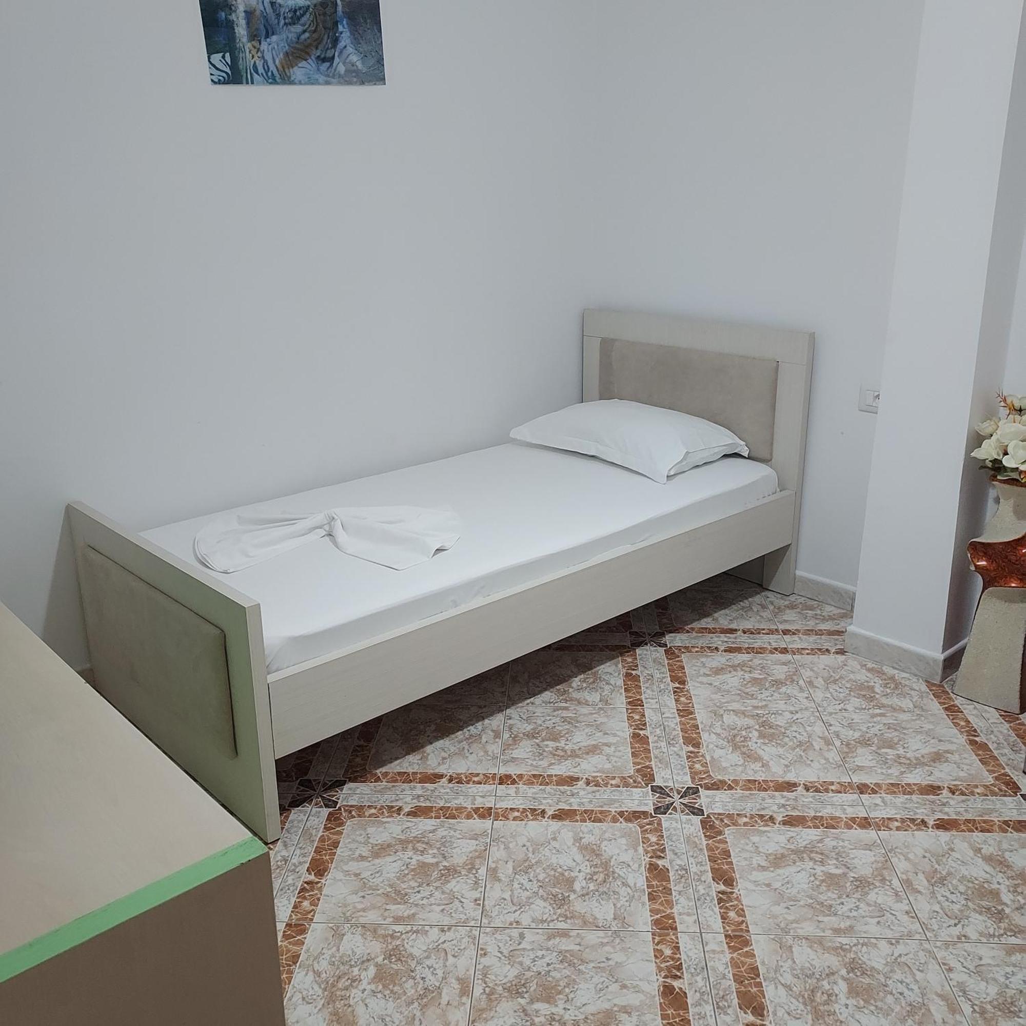 VlorëMartin Ferraj Rivieraアパートメント エクステリア 写真